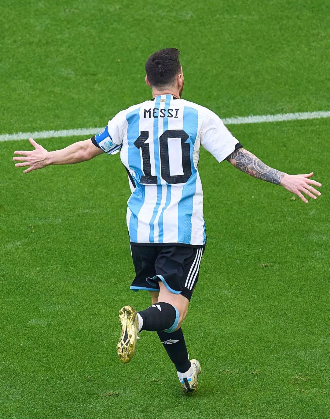 梅西在TES比赛中爆冷,出色防守引发热议!的简单介绍 梅西在TES比赛中爆冷,出色防守引发热议!的简单介绍